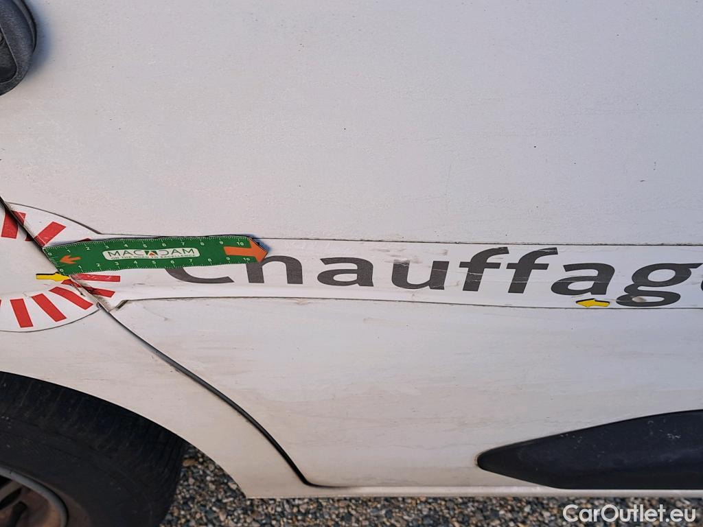  Citroen  Berlingo  Fourgon Club M 650 1.5 BlueHDi 100CV BVM5 E6dT #17