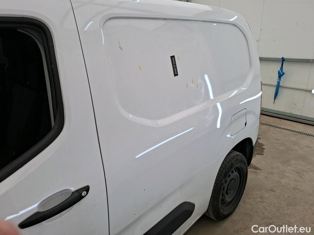  Peugeot  Partner PEUGEOT  / 2018 / 4P / Fourgonnette Taille M 650kg BlueHDi 100 S&S BVM6 #1