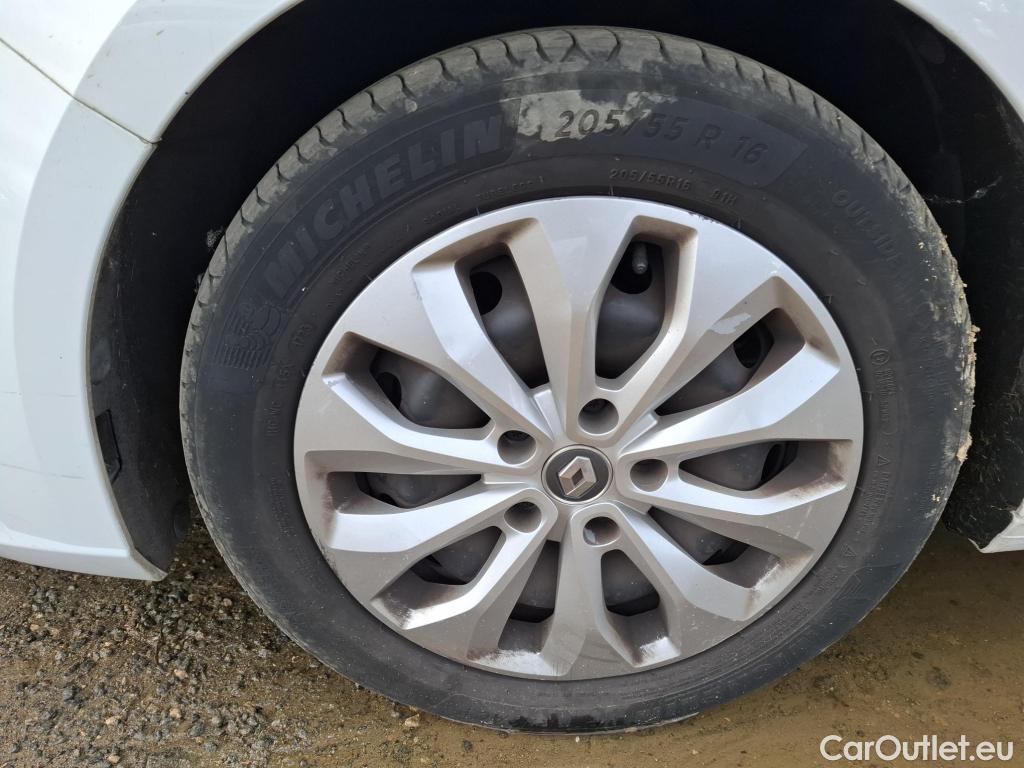  Renault  Megane  IV Berline 5pt. Société Air Nav 1.5 dCi 90CV BVM6 E6 #46