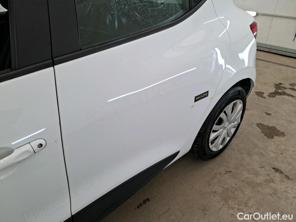  Renault  Clio  IV Air MediaNav 1.5 dCi 75CV BVM5 E6 #10
