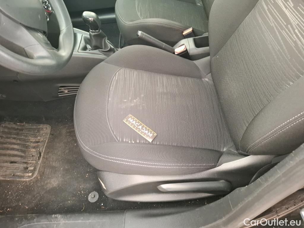  Peugeot  208  Affaire Premium Pack 1.6 HDi 75CV BVM5 E6 #46