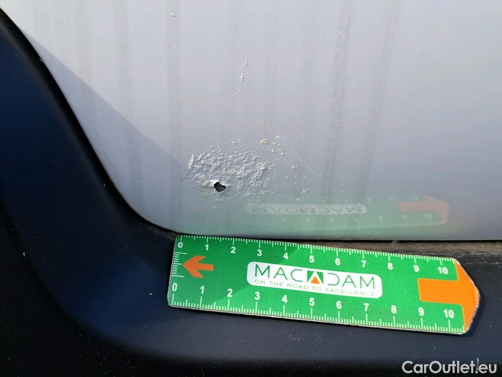  Citroen  C3 CITROEN  Société VU 5p Berline BlueHDi 100  BVM6 Feel Nav #4