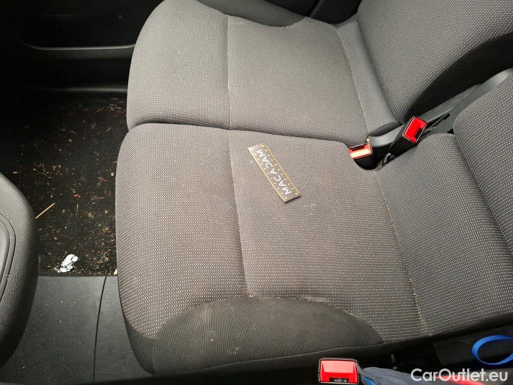 Peugeot  Partner PEUGEOT  / 2018 / 4P / Fourgonnette Taille M 650kg BlueHDi 100 S&S BVM6 #44