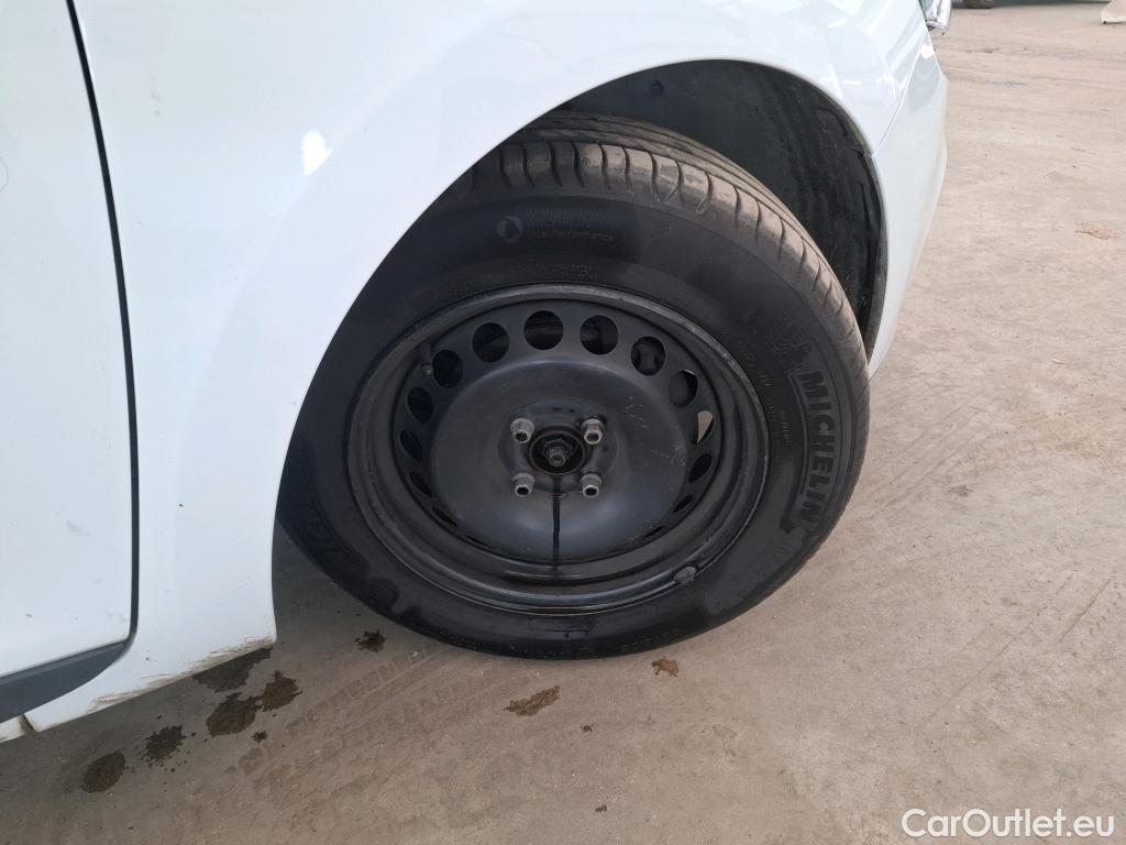  Renault  Clio  IV Air MediaNav 1.5 dCi 75CV BVM5 E6 #41