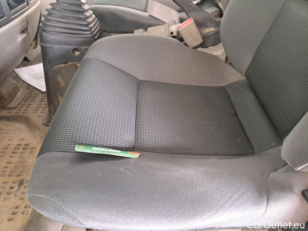  Nissan  Cabstar NISSAN  NT400 VU 2p Châssis cabine 35-14 B6 Confort 3500 L1 #11