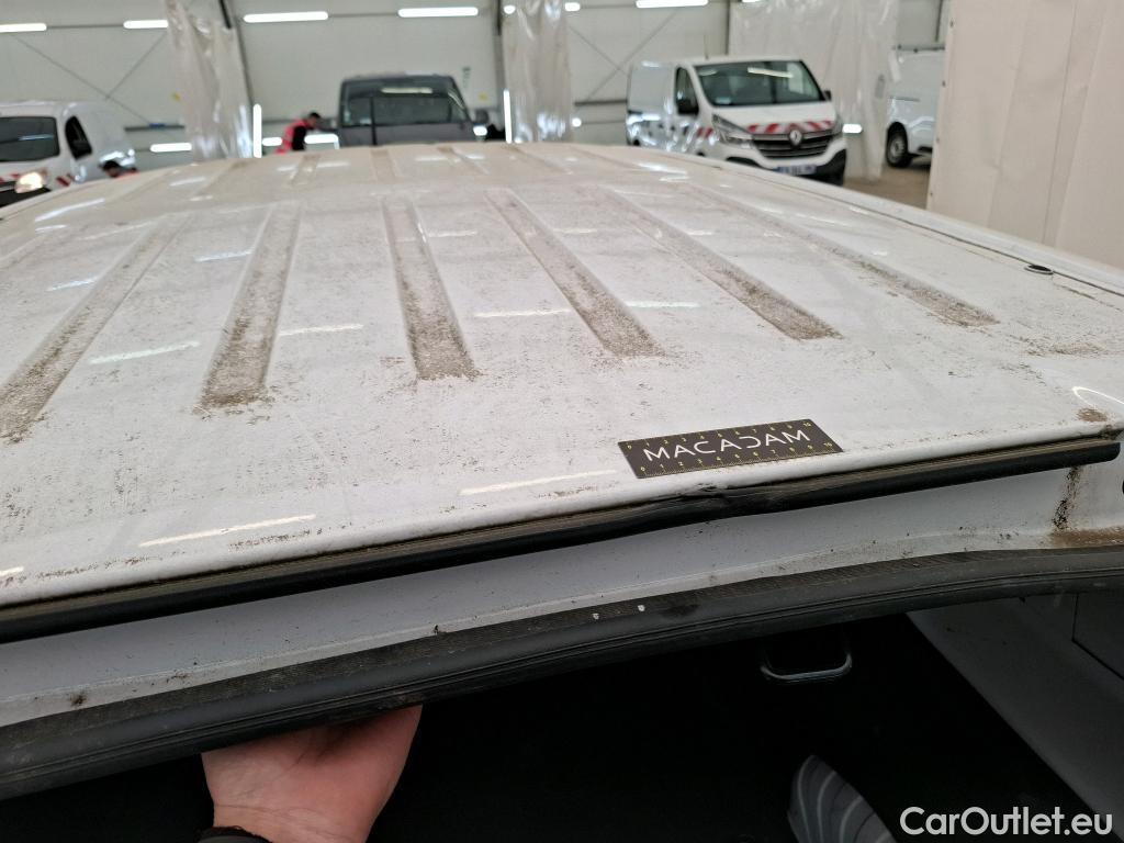  Peugeot  Partner PEUGEOT  / 2018 / 4P / Fourgonnette Taille M 650kg BlueHDi 100 S&S BVM6 #41