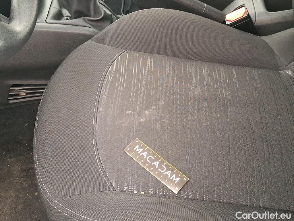  Peugeot  208  Affaire Premium Pack 1.6 HDi 75CV BVM5 E6 #47