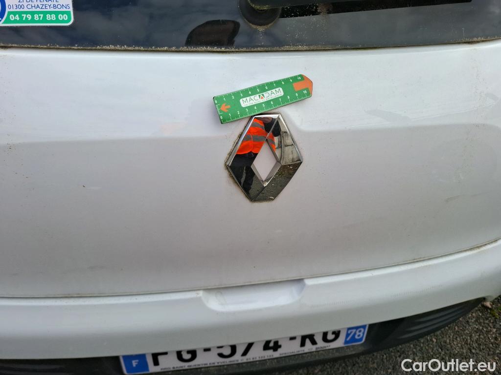  Renault  Clio RENAULT  Société VU 5p Berline Air Medianav dCi 75 #14