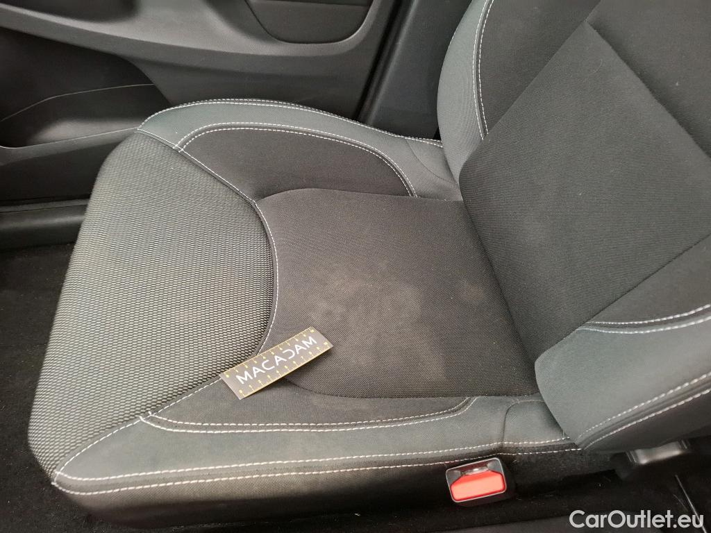  Renault  Clio  IV Air MediaNav 1.5 dCi 75CV BVM5 E6 #43