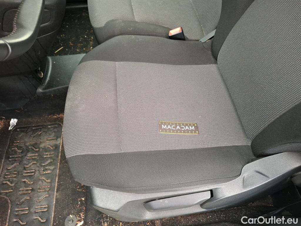  Peugeot  Partner PEUGEOT  / 2018 / 4P / Fourgonnette Taille M 650kg BlueHDi 100 S&S BVM6 #32