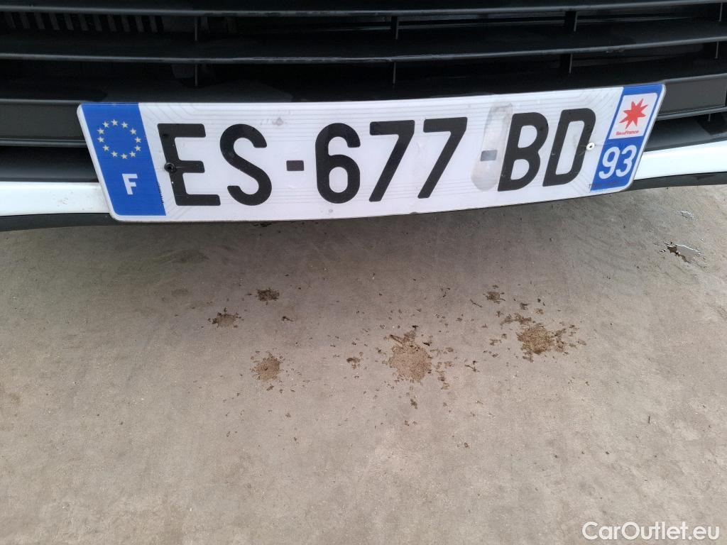  Renault  Clio  IV Air MediaNav 1.5 dCi 75CV BVM5 E6 #44