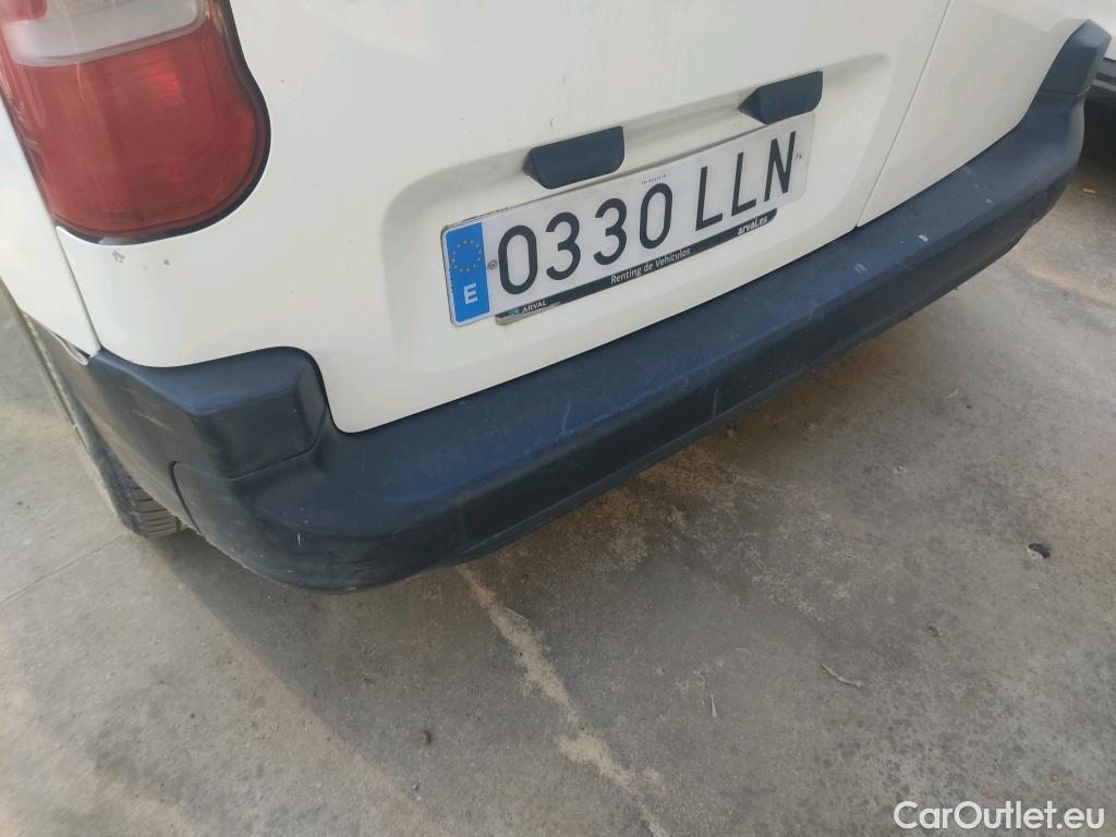  Peugeot  Partner PEUGEOT  / 2018 / 3P / furgón derivado de turismo Pro Standard 600kg BlueHDi 73kW (AC) #9