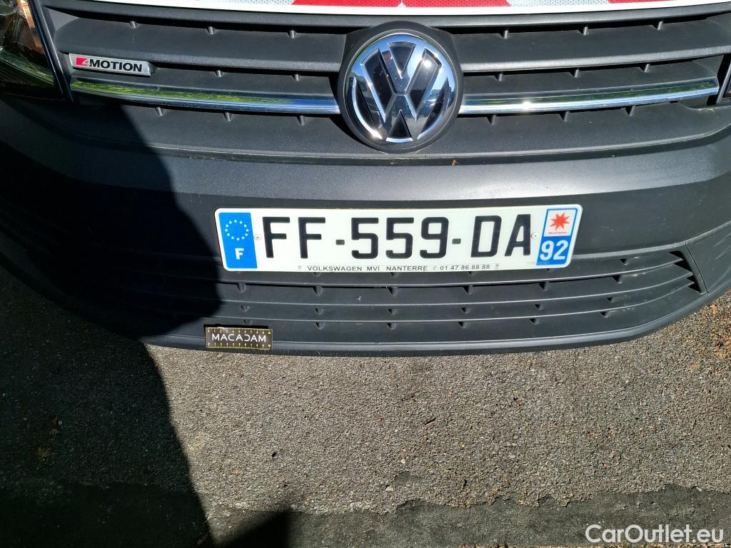  Volkswagen  Caddy VOLKSWAGEN  Maxi Van / 2015 / 4P / Fourgonnette 2.0 TDI MAXI 122 4MOTION Business Line #37