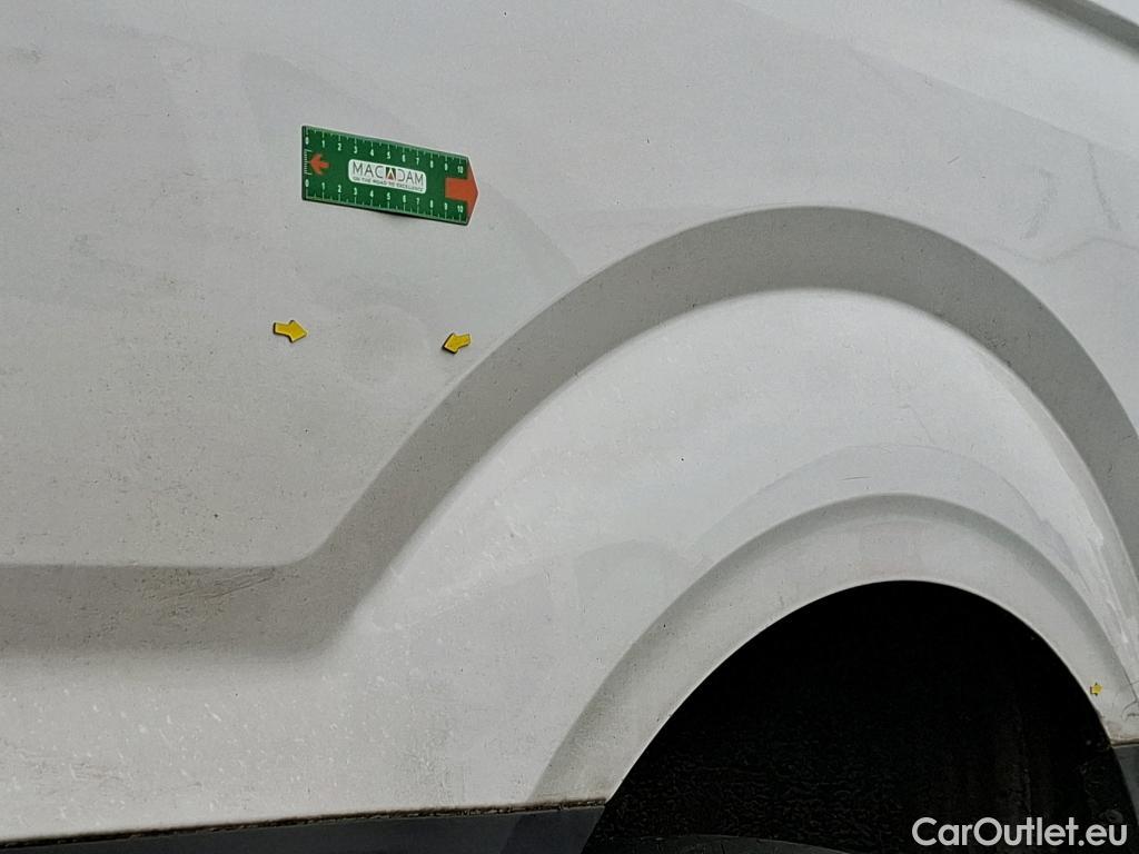  Volkswagen  Crafter  Fourgon Fourgon 30 mittlerer Radstand mit Hochdach FWD 2.0 #35