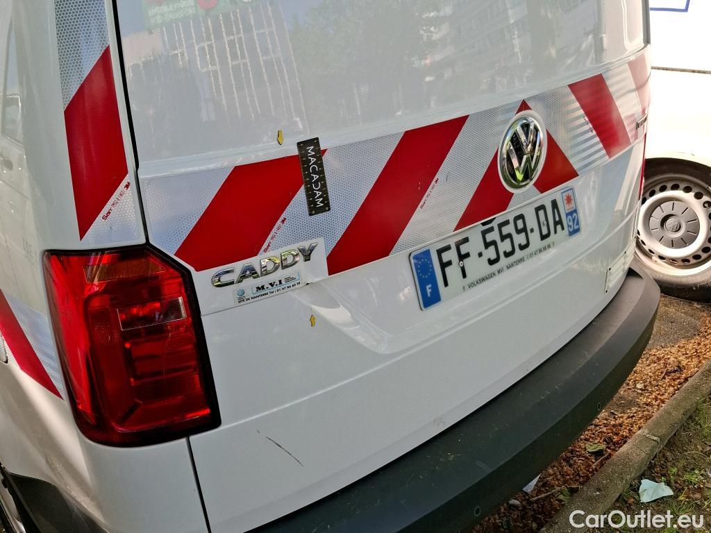 Volkswagen  Caddy VOLKSWAGEN  Maxi Van / 2015 / 4P / Fourgonnette 2.0 TDI MAXI 122 4MOTION Business Line #1