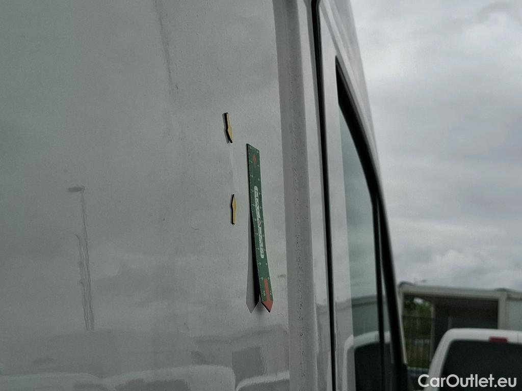 Volkswagen  Crafter  Fourgon Fourgon 30 mittlerer Radstand mit Hochdach FWD 2.0 #56