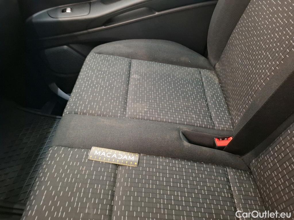  Mercedes  Vito MERCEDES-BENZ  Compact / 2020 / 4P / Fourgon tôlé 114 CDI Compact Pro #46