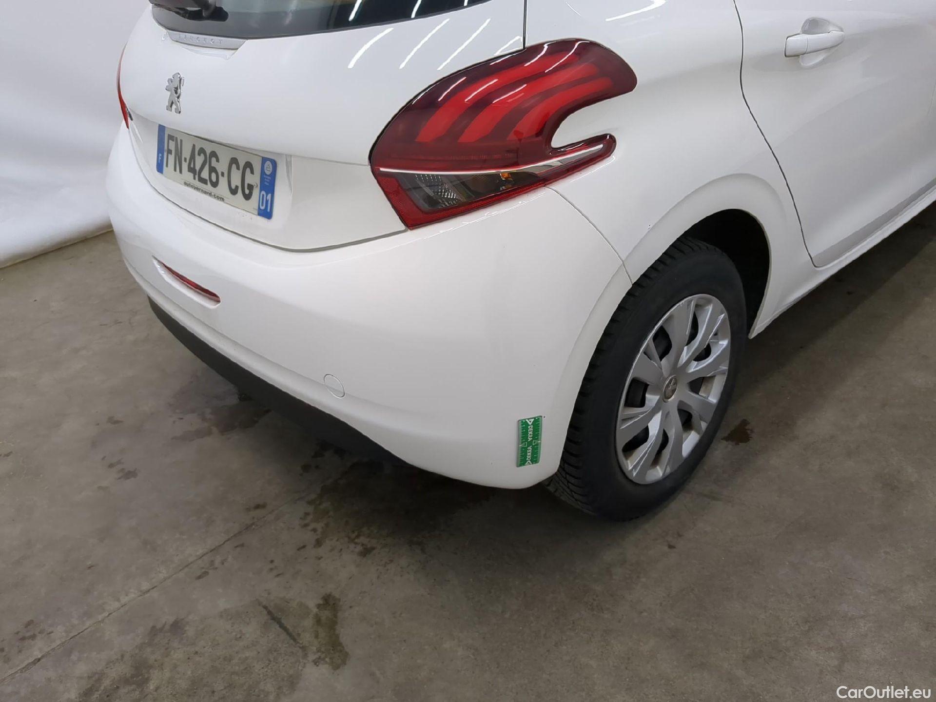  Peugeot  208  Affaire Premium Pack 1.5 HDi 100CV BVM5 E6dT #17