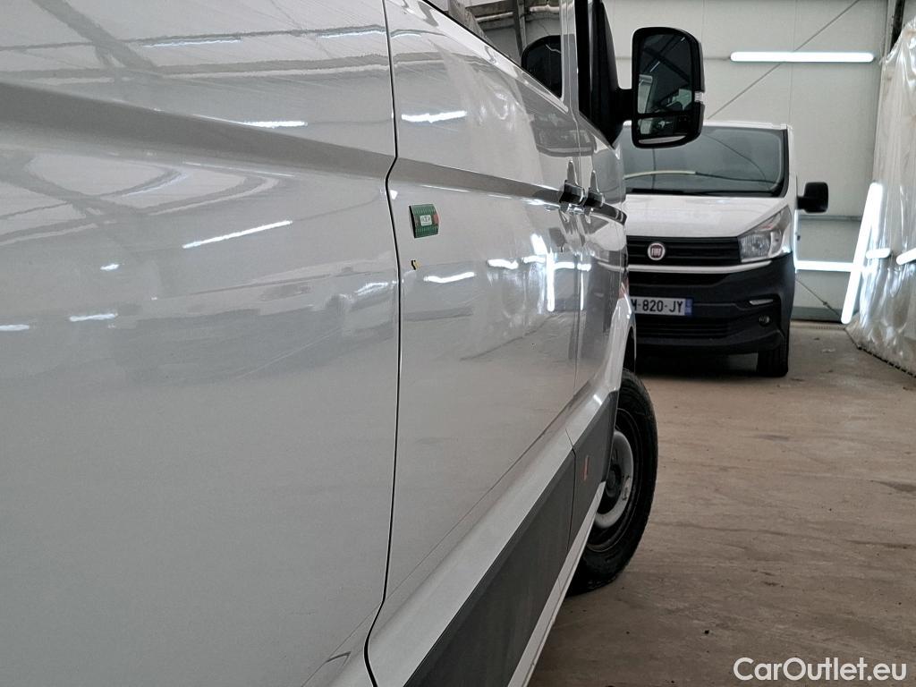  Volkswagen  Crafter VOLKSWAGEN  / 2017 / 4P / Fourgon tôlé 2.0 TDI 140 35 L4H3 Procab Business Line #13