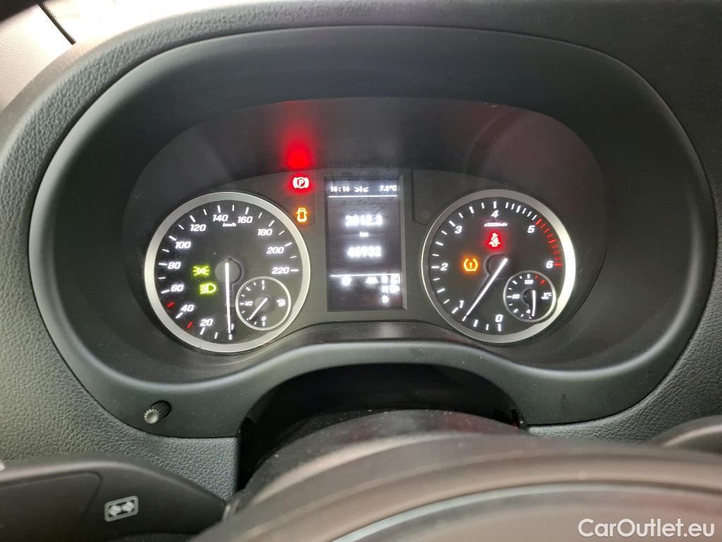  Mercedes  Vito MERCEDES-BENZ  Compact / 2020 / 4P / Fourgon tôlé 114 CDI Compact Pro #49