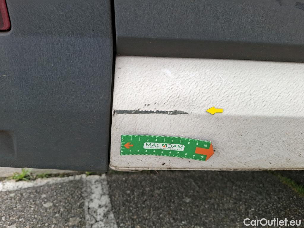  Volkswagen  Crafter  Fourgon Fourgon 30 mittlerer Radstand mit Hochdach FWD 2.0 #38