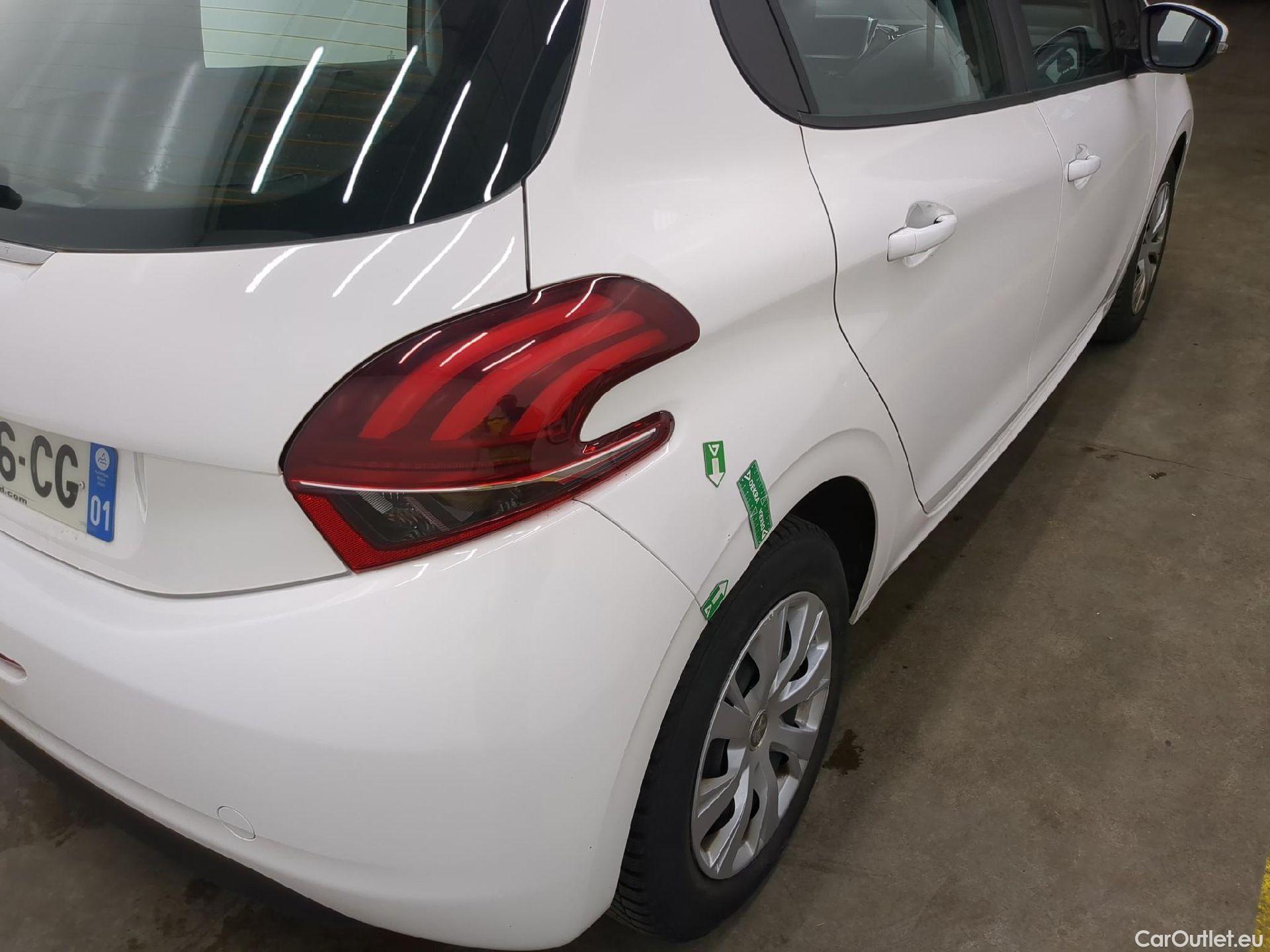  Peugeot  208  Affaire Premium Pack 1.5 HDi 100CV BVM5 E6dT #9