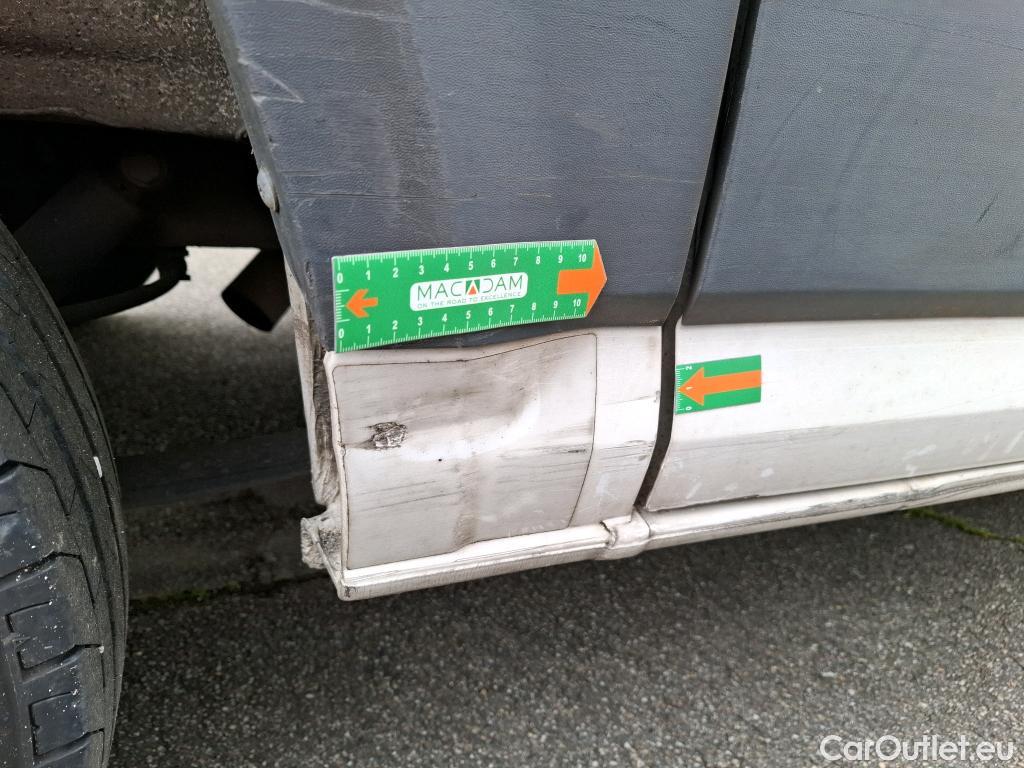  Volkswagen  Crafter  Fourgon Fourgon 30 mittlerer Radstand mit Hochdach FWD 2.0 #27