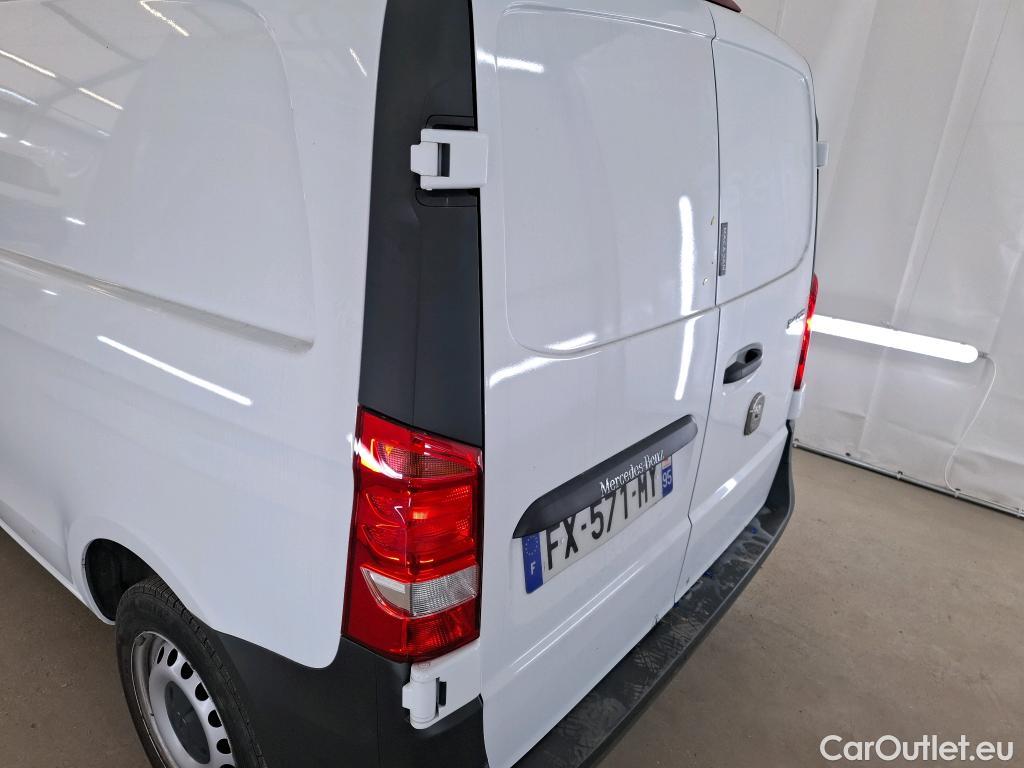  Mercedes  Vito MERCEDES-BENZ  Compact / 2020 / 4P / Fourgon tôlé 114 CDI Compact Pro #26