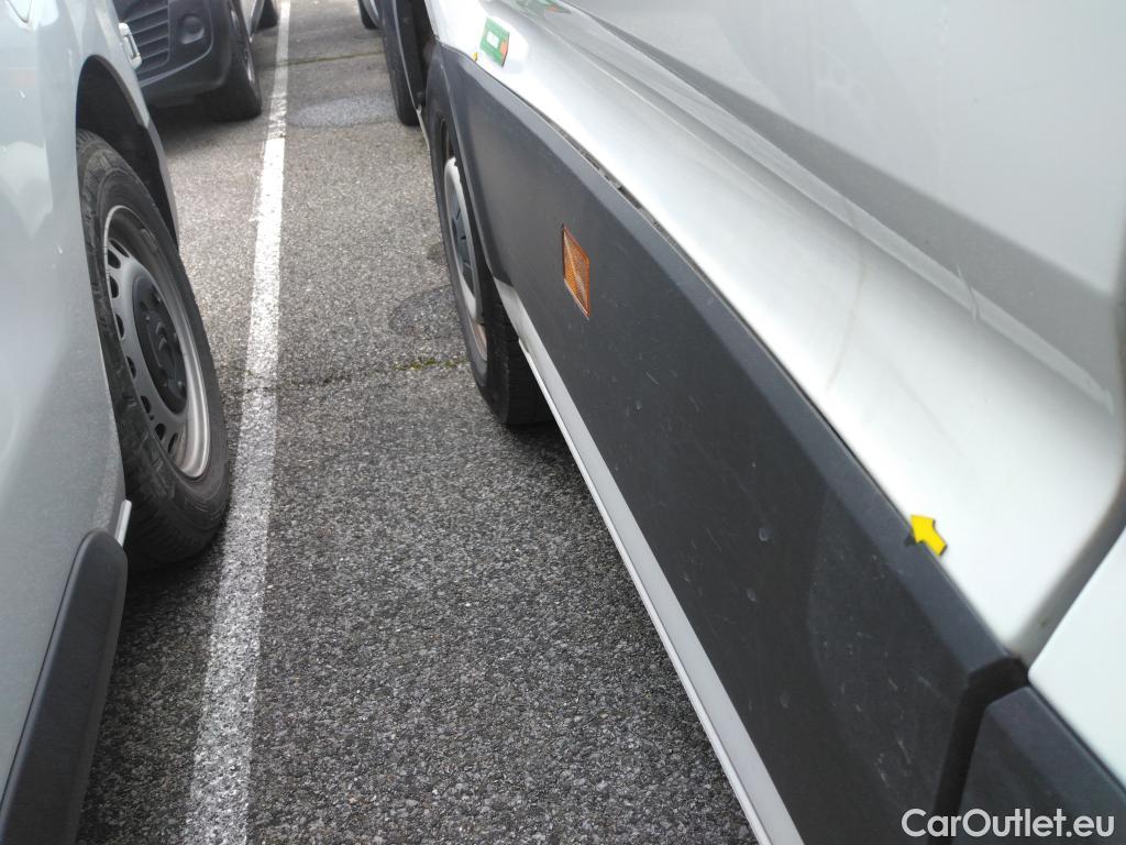  Volkswagen  Crafter VOLKSWAGEN  / 2017 / 4P / Fourgon tôlé 2.0 TDI 140 35 L4H3 Procab Business Line #55
