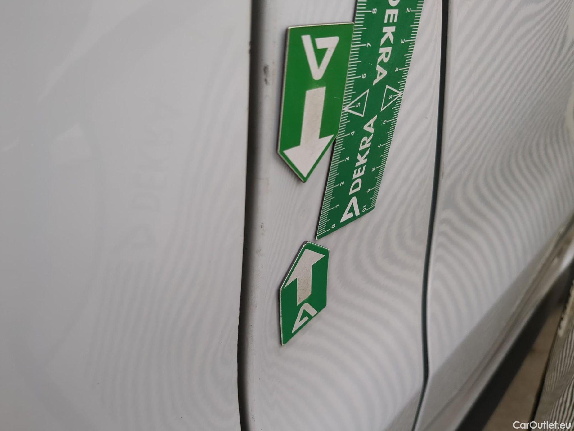  Renault  Trafic RENAULT  VU 4p Fourgon FG GCFL2H1 1200 dCi95 Stop&Start E6 #41
