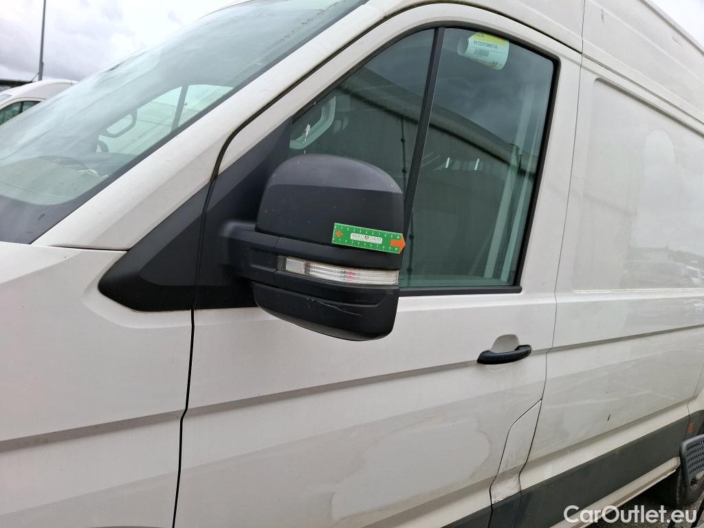  Volkswagen  Crafter  Fourgon Fourgon 30 mittlerer Radstand mit Hochdach FWD 2.0 #145