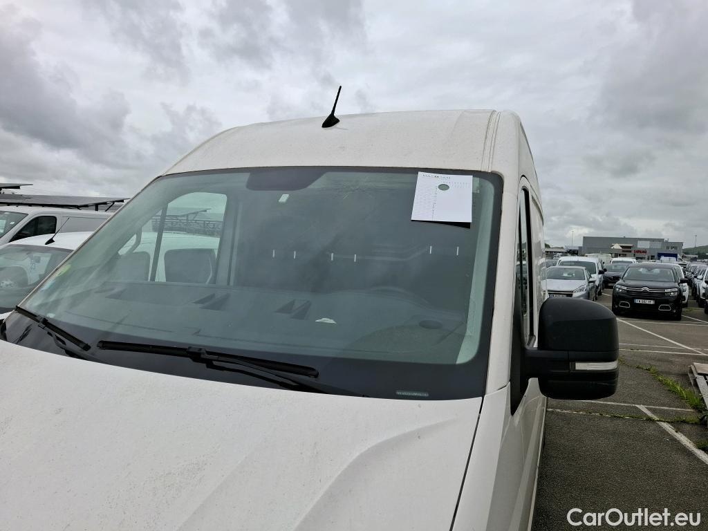  Volkswagen  Crafter  Fourgon Fourgon 30 mittlerer Radstand mit Hochdach FWD 2.0 #117