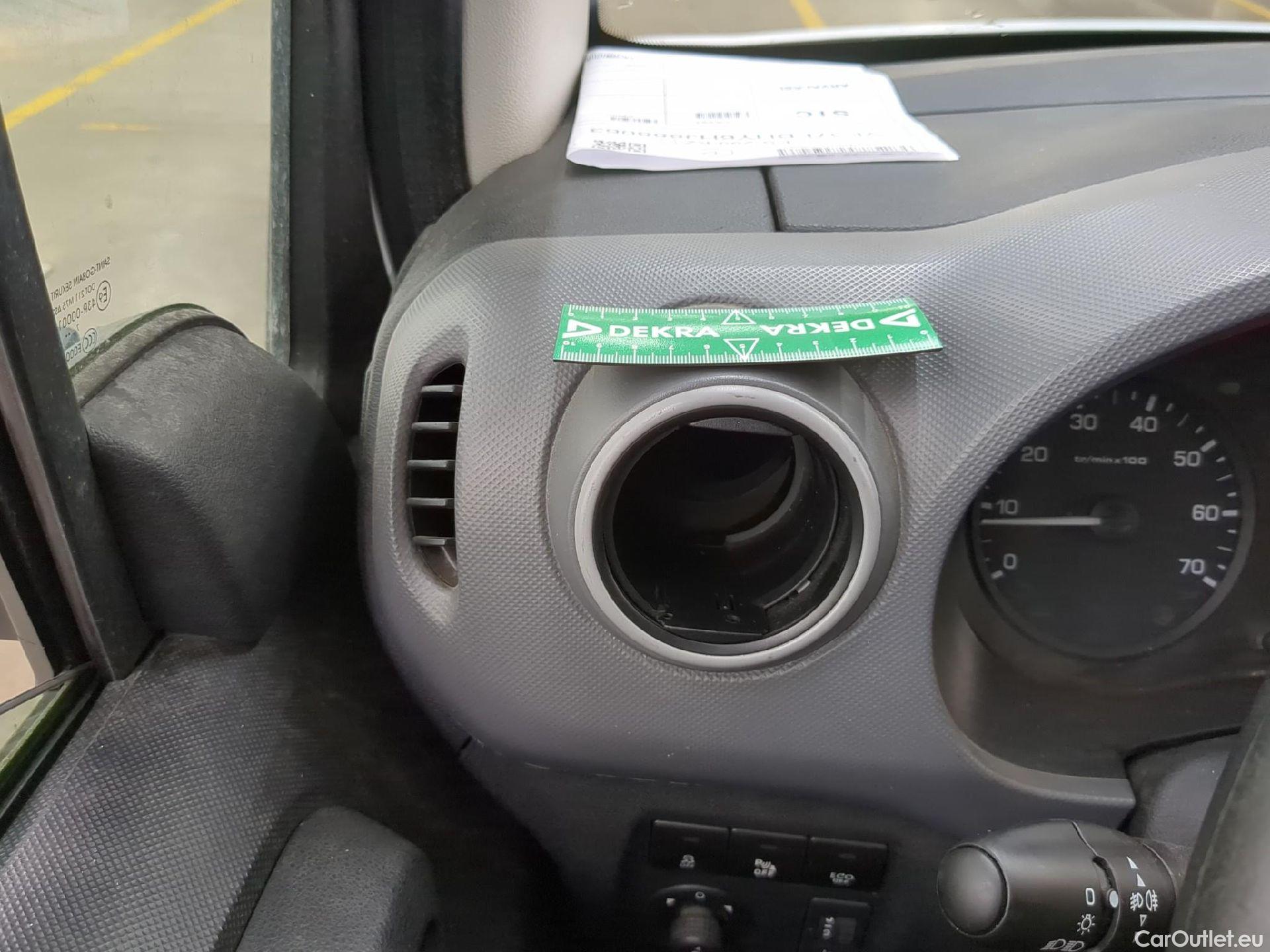  Peugeot  Partner  L2 Premium Pack 1.6 HDi 100CV BVM5 E6 #6