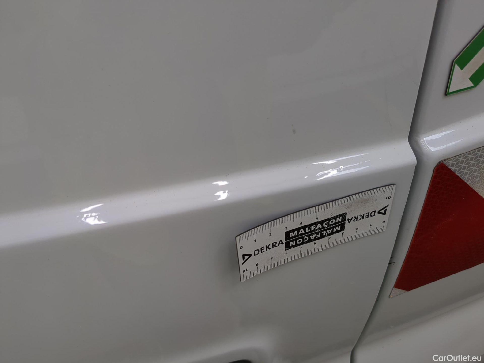  Renault  Trafic RENAULT  VU 4p Fourgon FG GCFL2H1 1200 dCi95 Stop&Start E6 #36