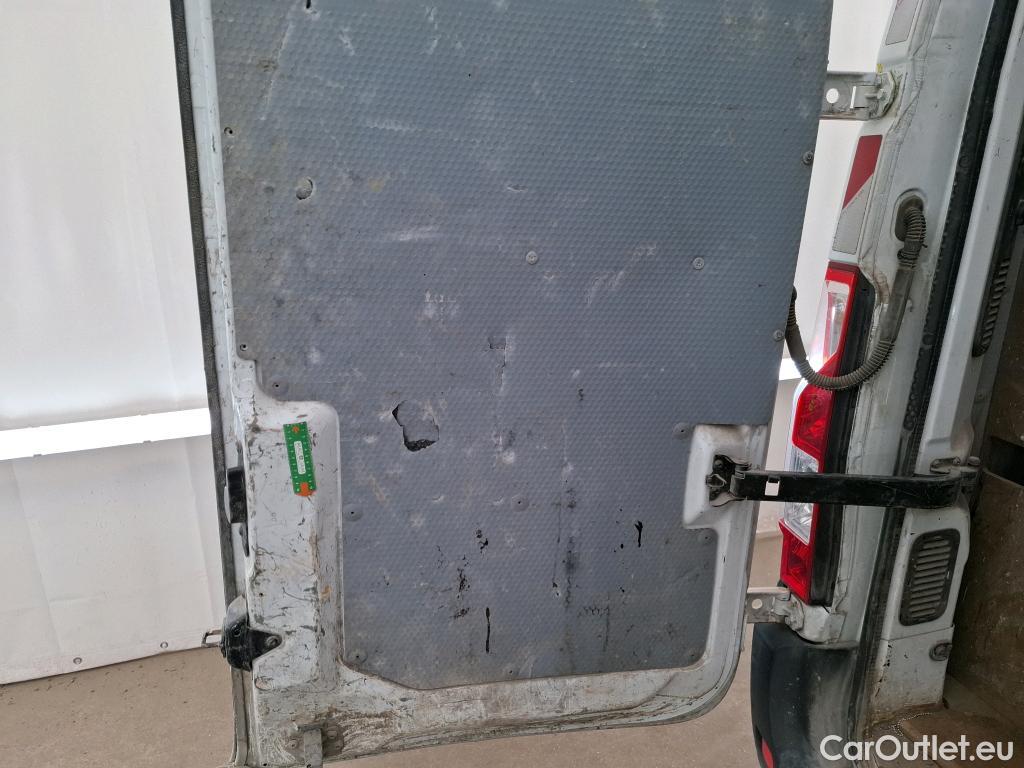  Renault  Master RENAULT  VU 4p Fourgon CA GCf Trac F3500 L2H2 dCi 130 Euro6 #31