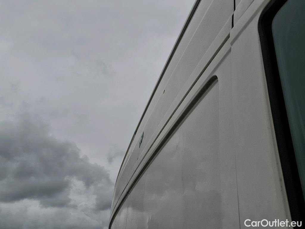  Volkswagen  Crafter  Fourgon Fourgon 30 mittlerer Radstand mit Hochdach FWD 2.0 #68