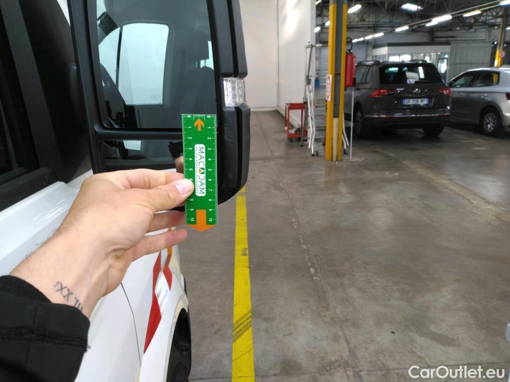  Volkswagen  Crafter VOLKSWAGEN  / 2017 / 4P / Fourgon tôlé 2.0 TDI 140 35 L4H3 Procab Business Line #69