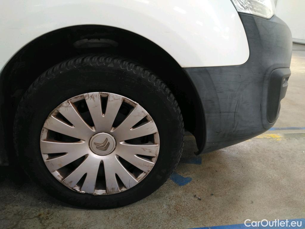  Citroen  Berlingo  Fourgon Business L1 (Court) 1.6 BlueHDi 100CV BVM5 E6 #68
