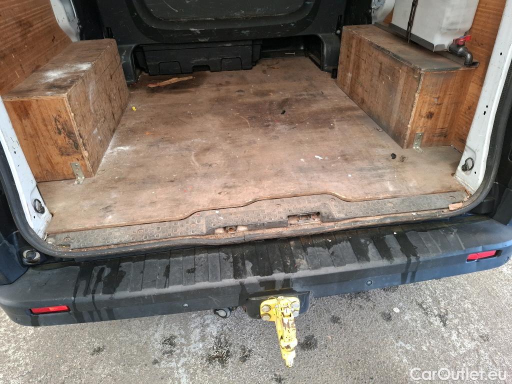 Renault  Trafic RENAULT  VU 4p Fourgon CA GCF L1H1 1200 Energy dCi 125 E6 #17