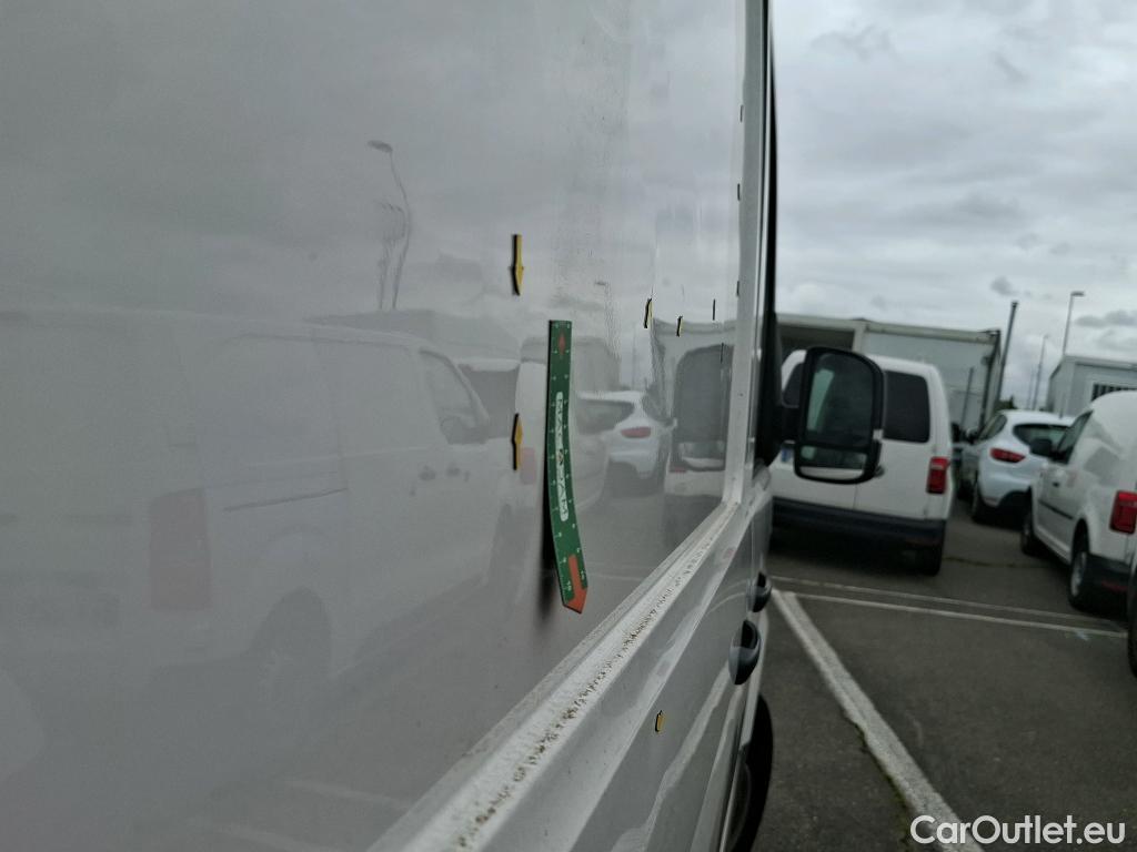  Volkswagen  Crafter  Fourgon Fourgon 30 mittlerer Radstand mit Hochdach FWD 2.0 #63