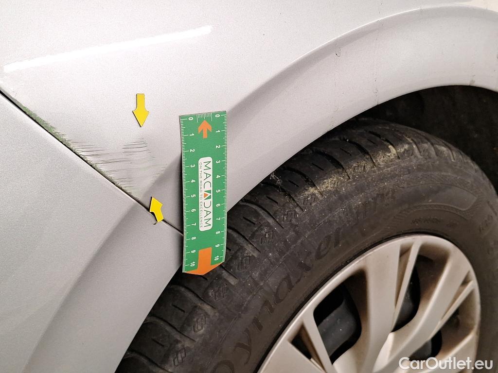  Peugeot  208  Affaire Premium Pack 1.2 PureTech 80CV BVM5 E6 #9