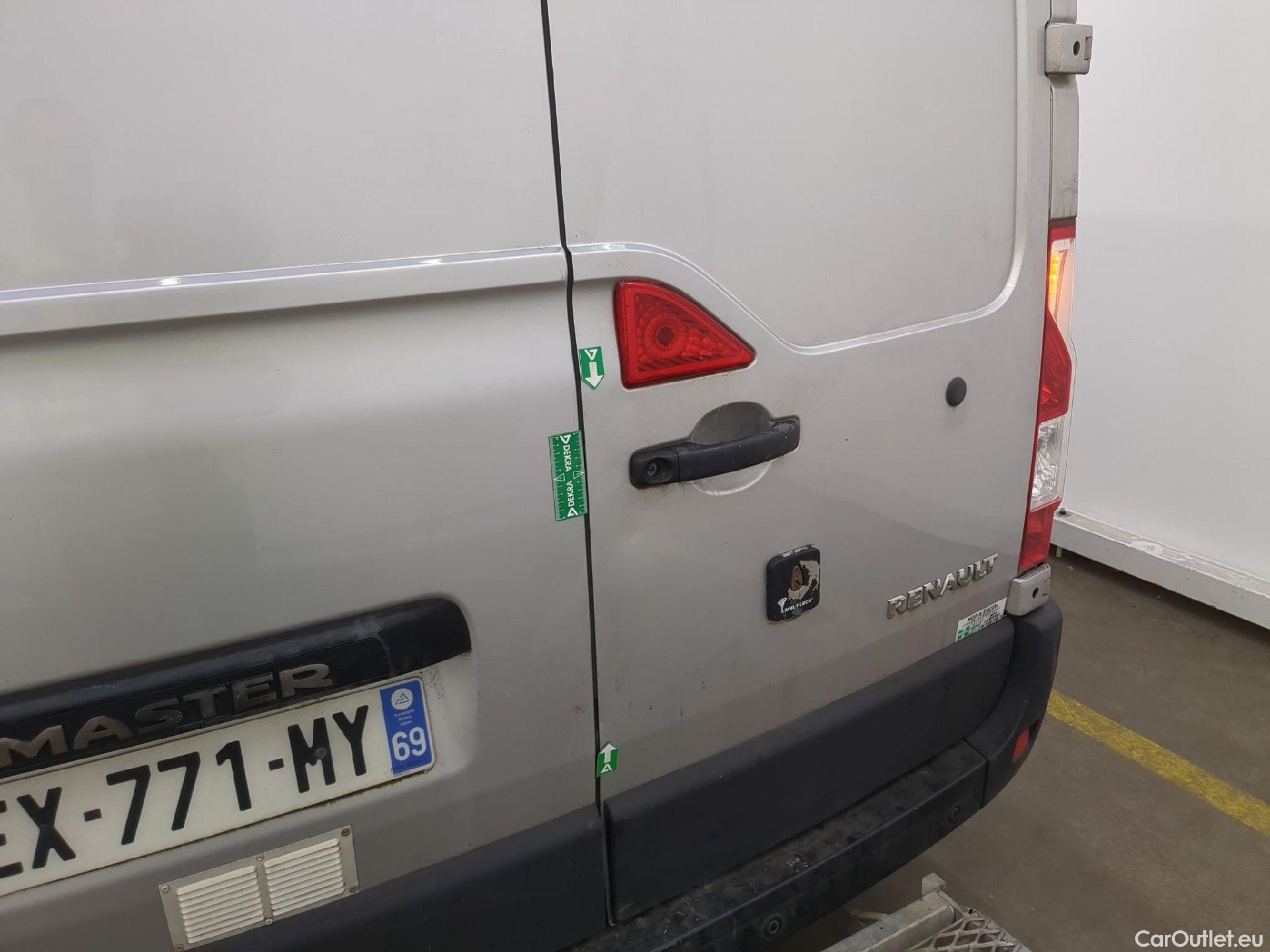  Renault  Master RENAULT  VU 4p Fourgon FG GCf Trac F3500 L1H2 Energy dCi 145 E6 #21