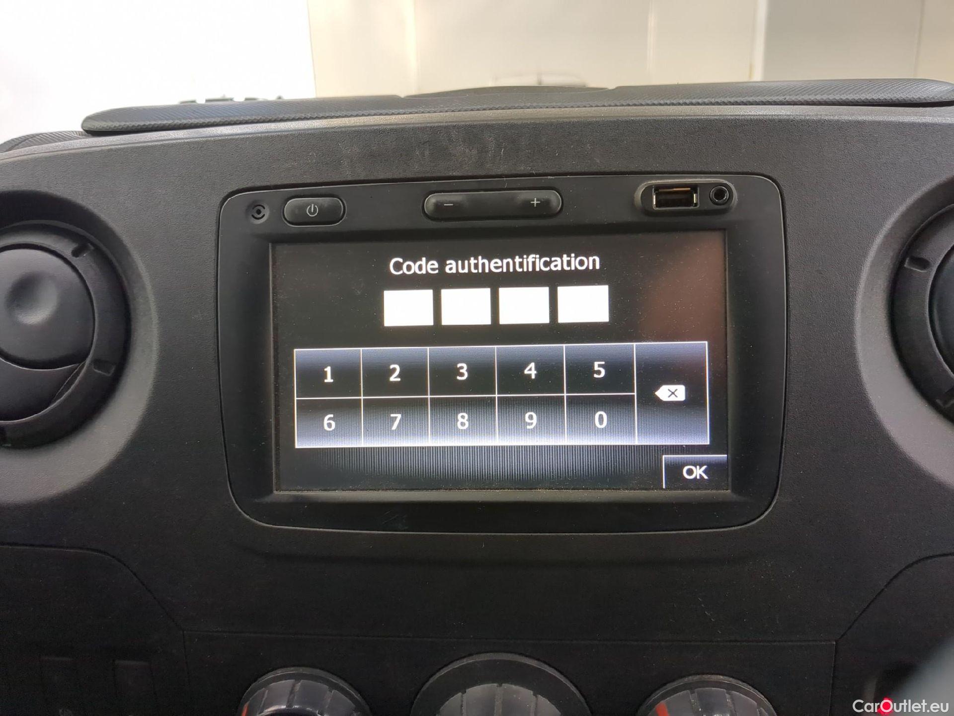  Renault  Master RENAULT  VU 4p Fourgon FG GCf Trac F3500 L1H2 Energy dCi 145 E6 #1
