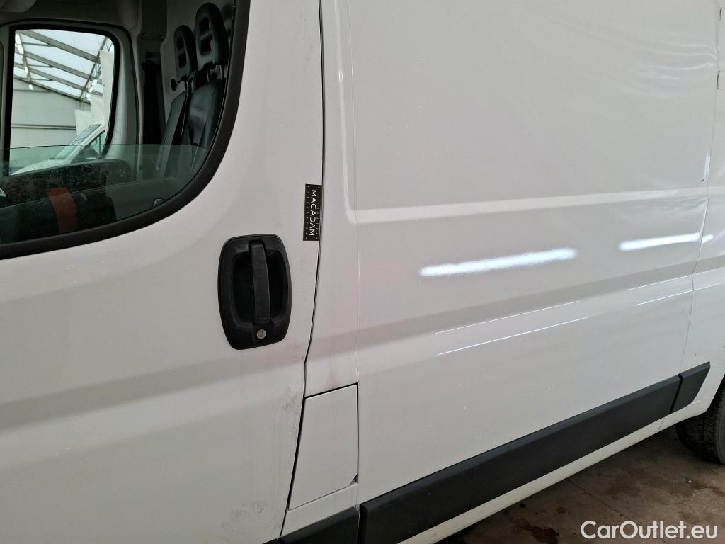  Peugeot  Boxer PEUGEOT  VU 4p Fourgon BLUEHDI 110 PRO 335 L2H2 #29
