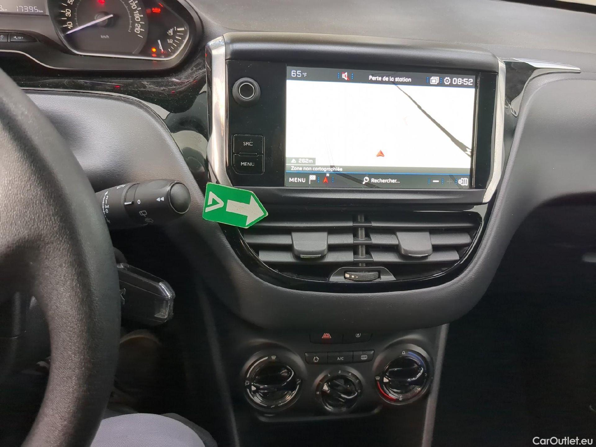  Peugeot  208  Affaire Premium Pack 1.5 HDi 100CV BVM5 E6dT #41