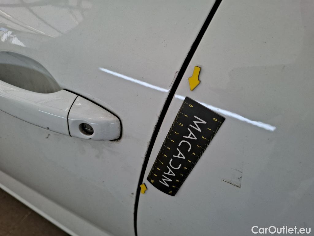  Renault  Megane  IV Berline 5pt. Société Air 1.5 dCi 90CV BVM6 E6 #65