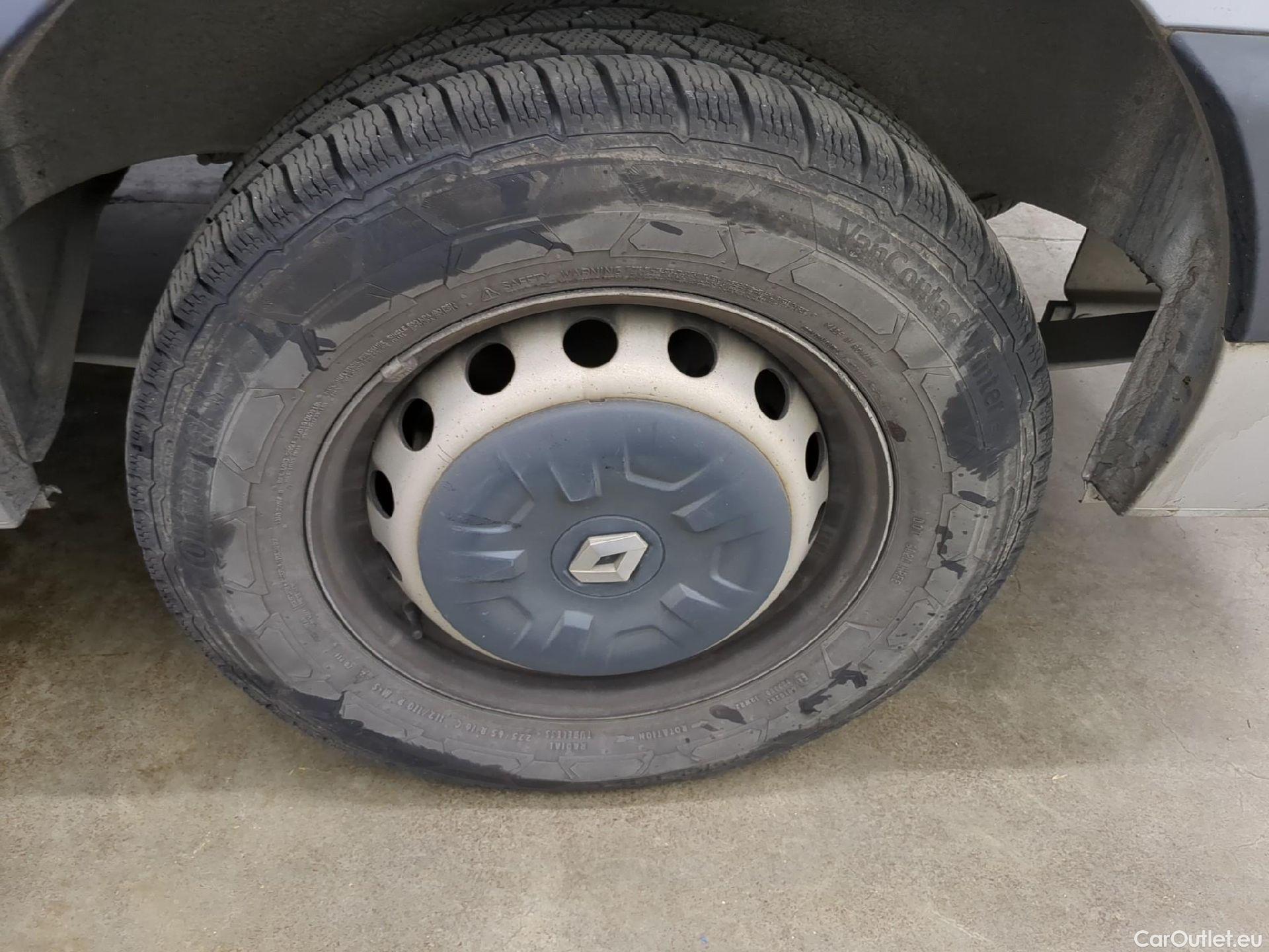  Renault  Master RENAULT  VU 4p Fourgon FG GCf Trac F3500 L1H2 Energy dCi 145 E6 #8
