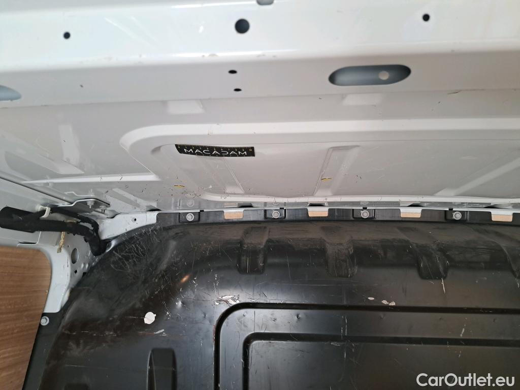  Renault  Master  III Fourgon L1H1 3 3 Grand Confort 2.3 dCi 130CV BVM6 E6 #1