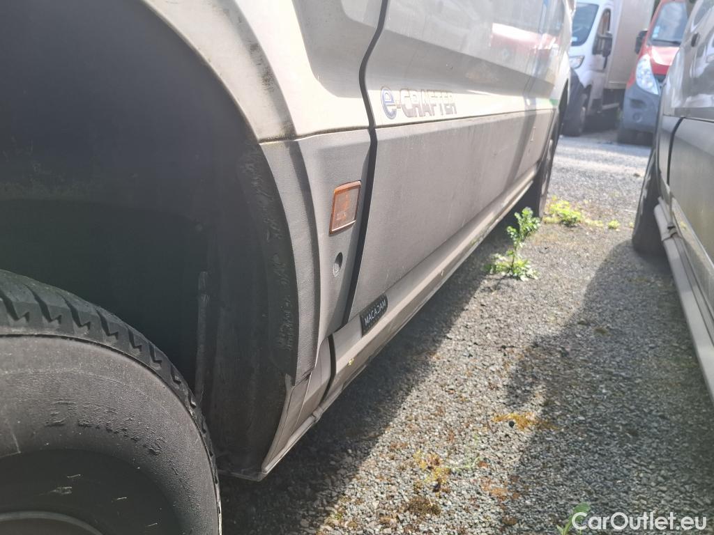  Volkswagen  Crafter  Fourgon e- 35 Fourgon mittellang Hochdach FWD 35kWh BVA #17