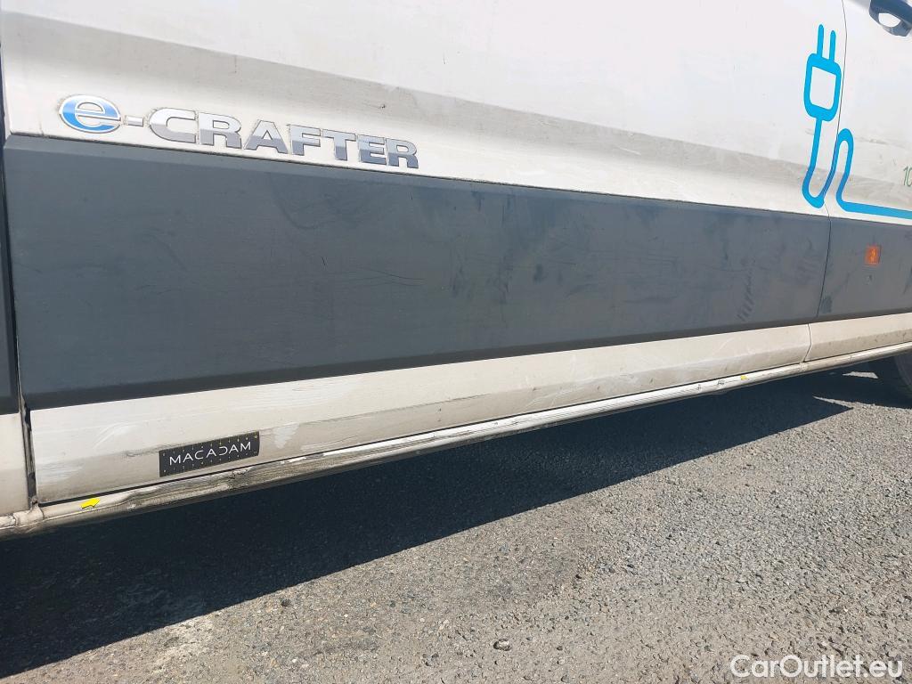  Volkswagen  Crafter  Fourgon e- 35 Fourgon mittellang Hochdach FWD 35kWh BVA #9